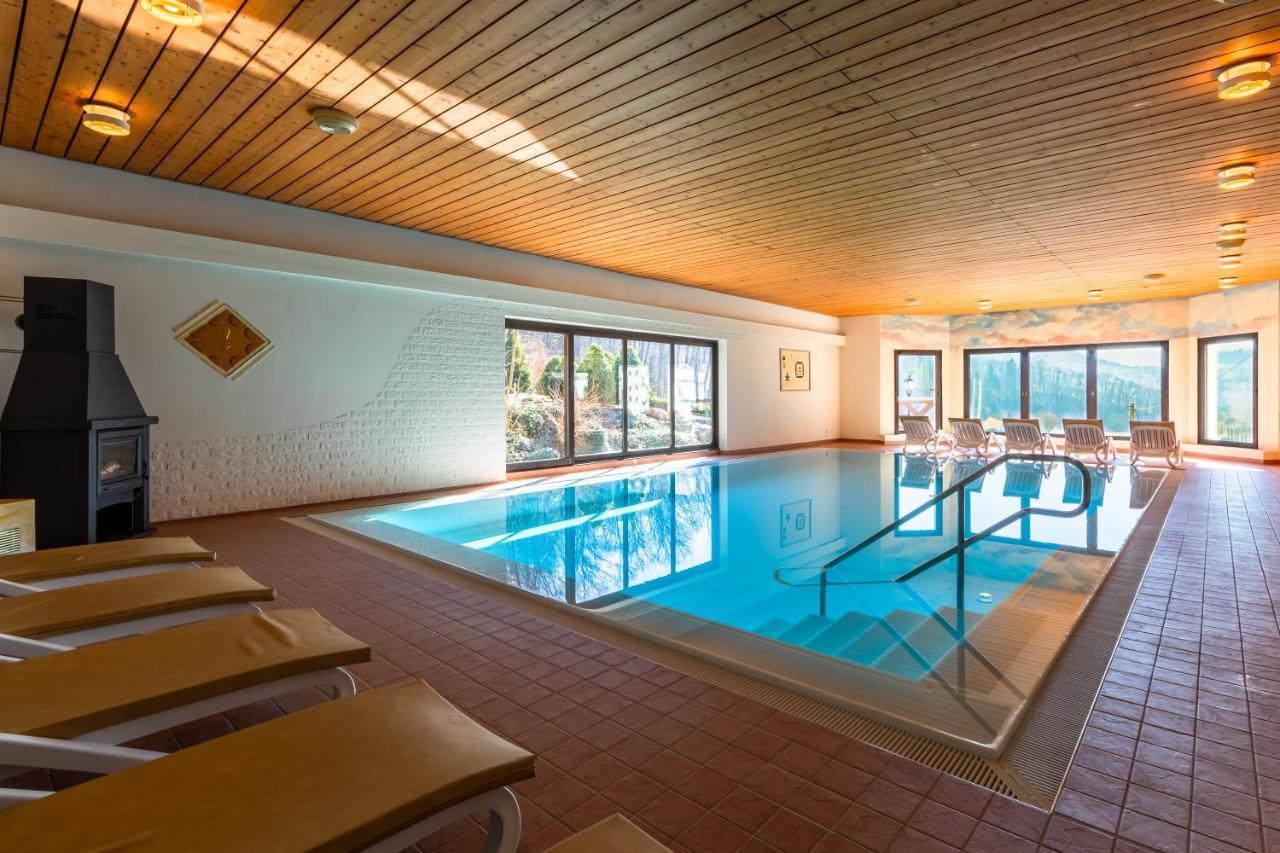 Relaxhotel Tannenhof 사스바흐발덴 외부 사진